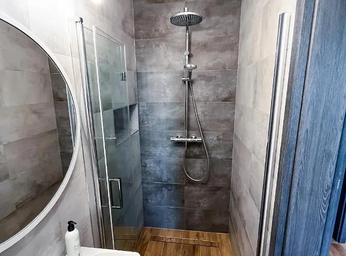 Πανσιόν Pod Czworka Rewa