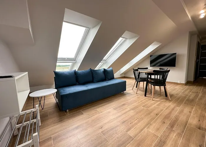 Πανσιόν Pod Czworka 3*